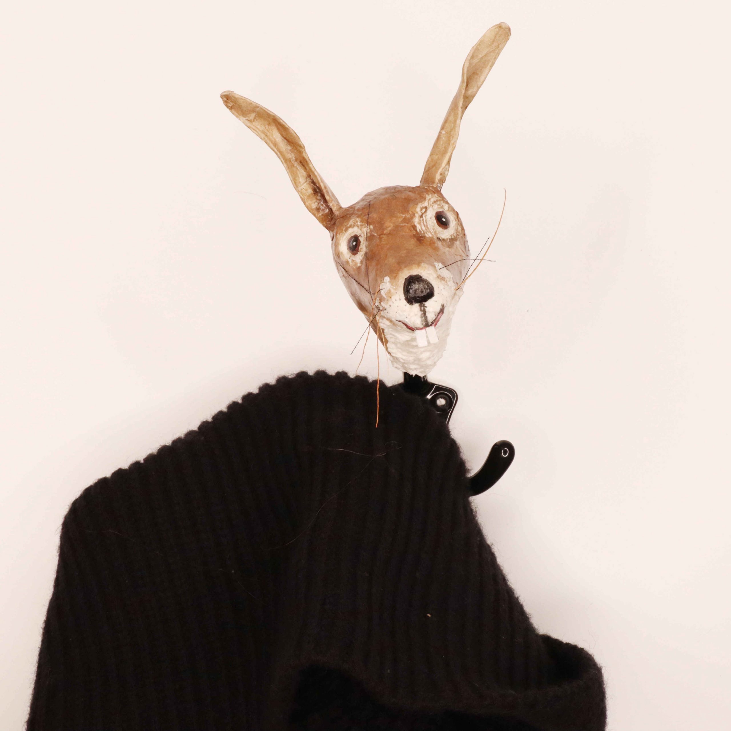 Patère Lapin en papier mâché – Image 3