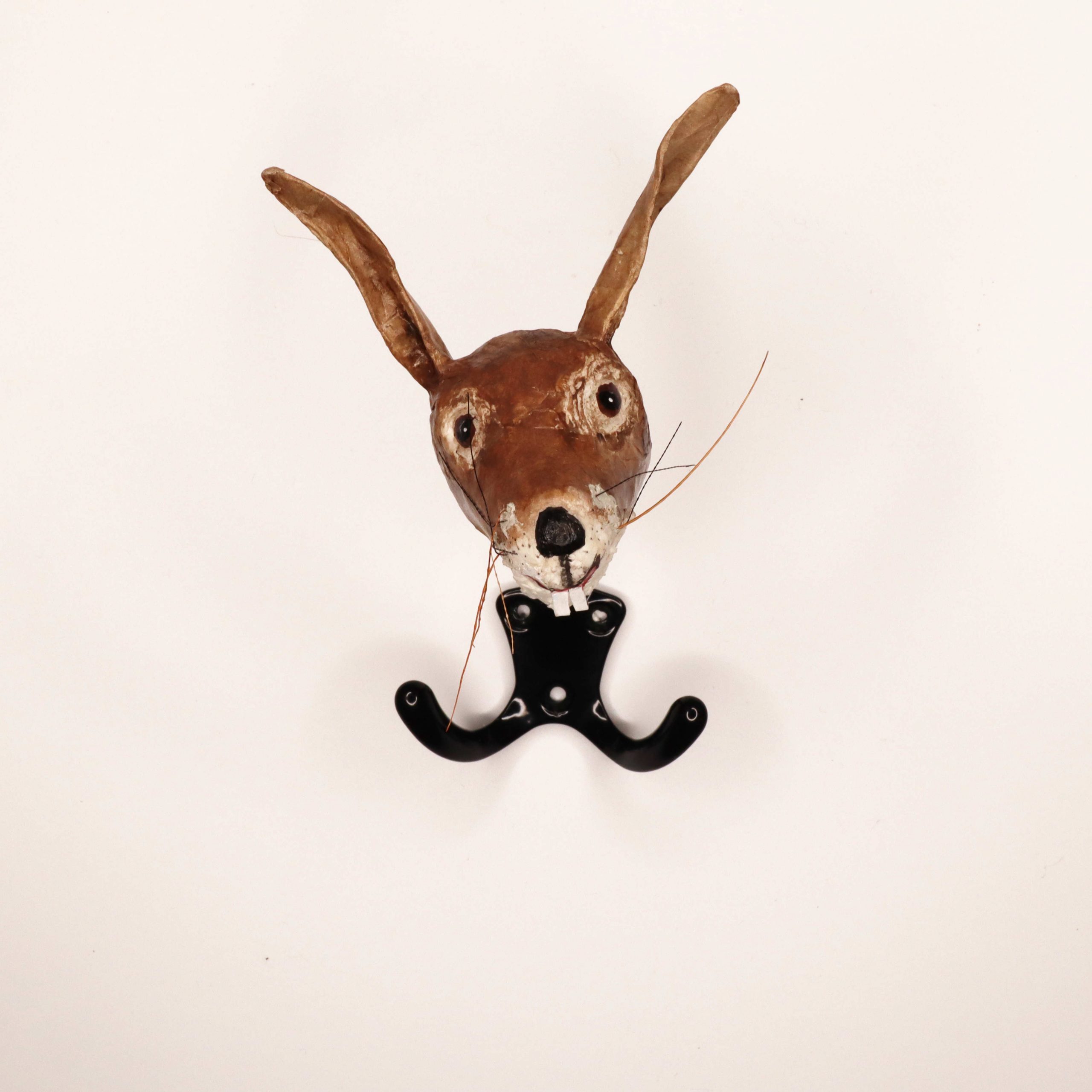Patère Lapin en papier mâché