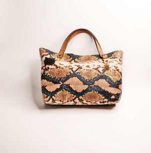 Sac à main marron et beige à motif python en simili cuir