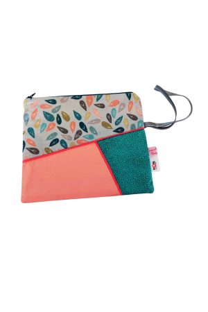 Pochette plate au design floral
